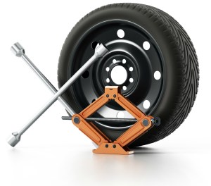 Spare_Tire_Jack_Tire_Iron